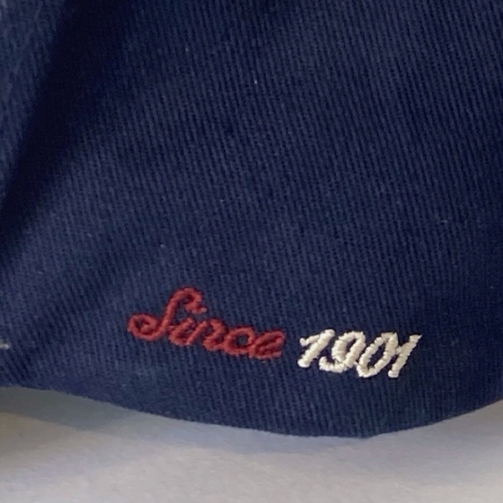 Indian Motorcycles 1901 US Flag Logo, Navy Blue Baseball Hat, Strap Back - Picture 3 of 11